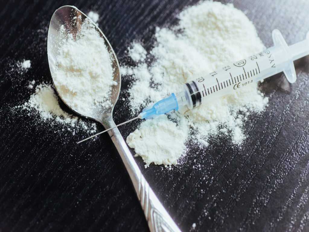 Neuropsicología y psicopatología de las adicciones
