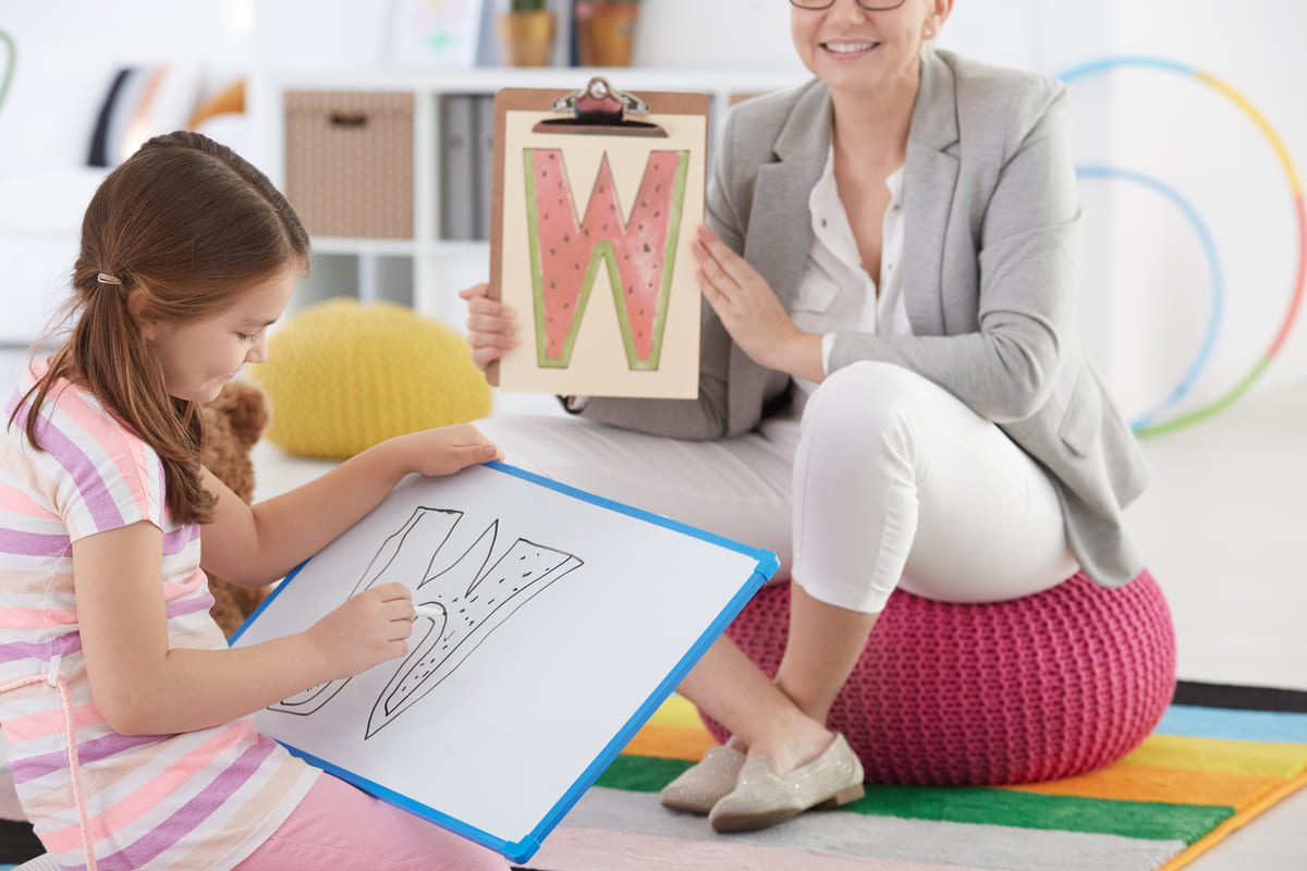 Cómo ser psicopedagogo: estudios y competencias clave para ejercer