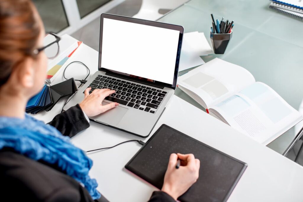 Herramientas digitales clave y su aplicación en contextos escolares