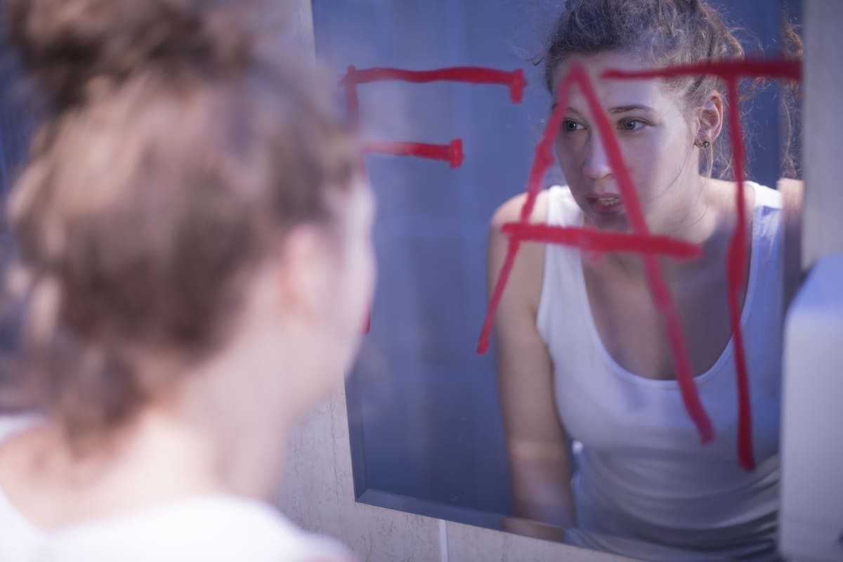 Imagen destacada de “Diferencias entre anorexia nerviosa, bulimia y TANE: diagnóstico y abordaje psicológico”